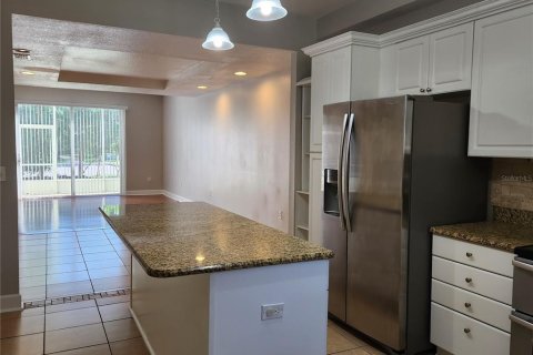 Touwnhouse à louer à Kissimmee, Floride: 2 chambres, 130.81 m2 № 2283840 - photo 11