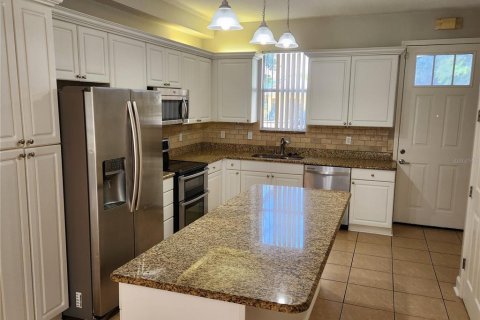 Touwnhouse à louer à Kissimmee, Floride: 2 chambres, 130.81 m2 № 2283840 - photo 13
