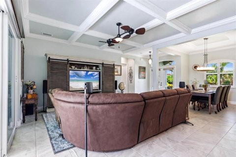 Villa ou maison à vendre à Port Charlotte, Floride: 3 chambres, 189.15 m2 № 2202945 - photo 5