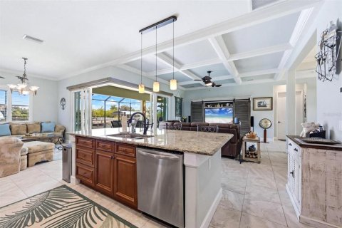 Villa ou maison à vendre à Port Charlotte, Floride: 3 chambres, 189.15 m2 № 2202945 - photo 13