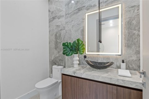 Villa ou maison à vendre à Fort Lauderdale, Floride: 3 chambres, 232.44 m2 № 2189595 - photo 11