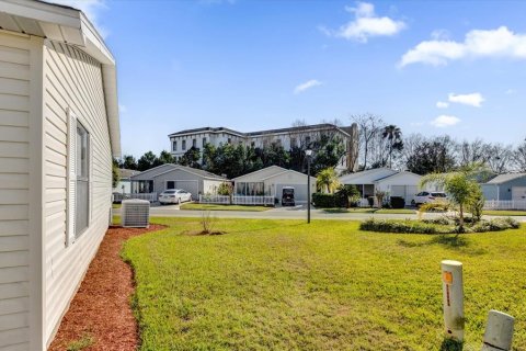 House in The Villages, Florida 2 bedrooms, 104.14 sq.m. № 1509614 - photo 30