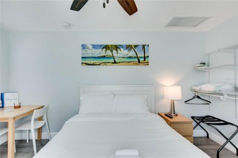 Immobilier commercial à vendre à Treasure Island, Floride: 10 chambres, 450.2 m2 № 1449425 - photo 20