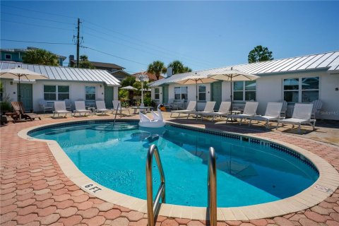 Immobilier commercial à vendre à Treasure Island, Floride: 10 chambres, 450.2 m2 № 1449425 - photo 7