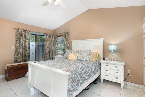 Townhouse in Winter Springs, Florida 3 bedrooms, 136.57 sq.m. № 1745383 - photo 13