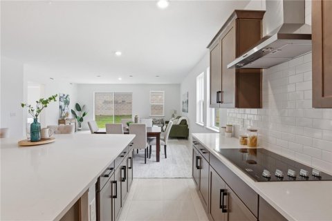 Villa ou maison à vendre à Clermont, Floride: 4 chambres, 212.75 m2 № 1886055 - photo 3