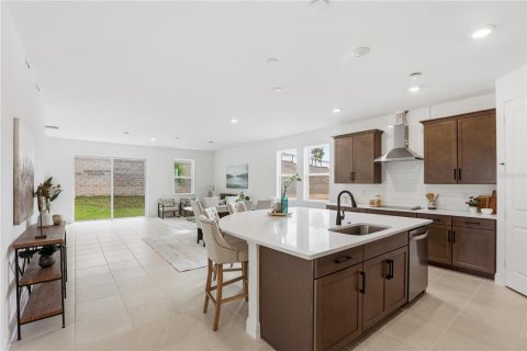 Villa ou maison à vendre à Clermont, Floride: 4 chambres, 212.75 m2 № 1886055 - photo 6