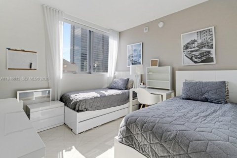 Copropriété à louer à Miami, Floride: 2 chambres, 92.62 m2 № 2007798 - photo 12