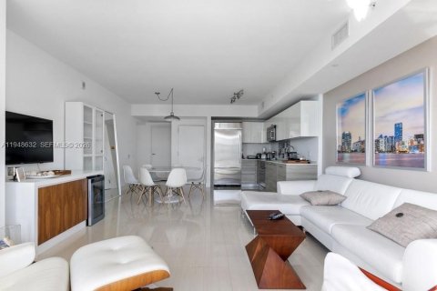 Copropriété à louer à Miami, Floride: 2 chambres, 92.62 m2 № 2007798 - photo 8