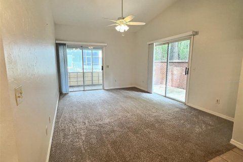 Condominio en venta en Gainesville, Florida, 2 dormitorios, 102.38 m2 № 1856118 - foto 10