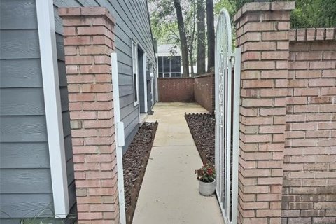Condominio en venta en Gainesville, Florida, 2 dormitorios, 102.38 m2 № 1856118 - foto 4