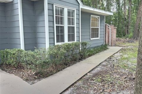 Condominio en venta en Gainesville, Florida, 2 dormitorios, 102.38 m2 № 1856118 - foto 2