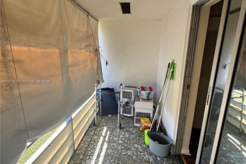 Condominio en venta en West Palm Beach, Florida, 1 dormitorio, 52.95 m2 № 2033203 - foto 11