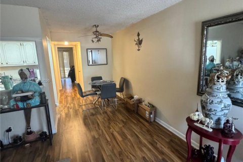 Condominio en venta en West Palm Beach, Florida, 1 dormitorio, 52.95 m2 № 2033203 - foto 4