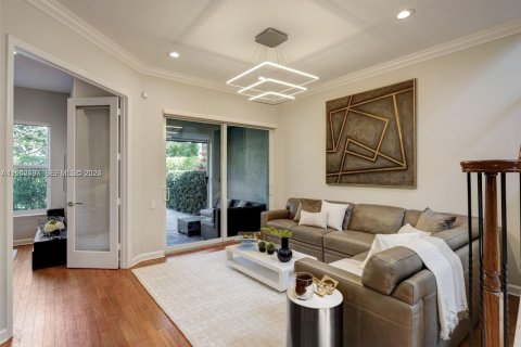 Touwnhouse à vendre à Hollywood, Floride: 3 chambres, 219.81 m2 № 1999834 - photo 9