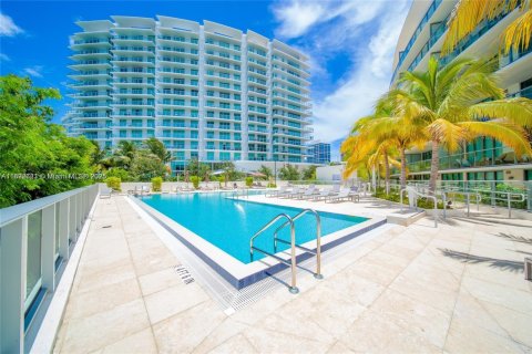 Copropriété à vendre à Miami Beach, Floride: 2 chambres, 104.79 m2 № 1946386 - photo 27