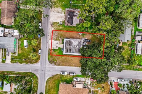 Commercial property in Tampa, Florida 4 bedrooms, 137.68 sq.m. № 2371483 - photo 20