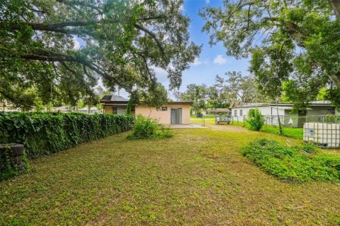 Commercial property in Tampa, Florida 4 bedrooms, 137.68 sq.m. № 2371483 - photo 5