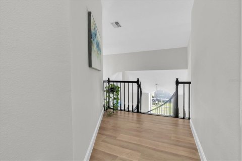 House in Trinity, Florida 4 bedrooms, 280.1 sq.m. № 2267412 - photo 25
