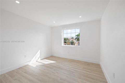 Casa en venta en Miami, Florida, 4 dormitorios, 171.59 m2 № 2254087 - foto 21