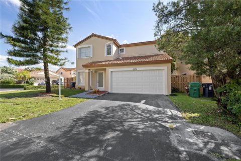Casa en venta en Miami, Florida, 4 dormitorios, 171.59 m2 № 2254087 - foto 25