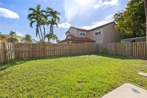 Casa en venta en Miami, Florida, 4 dormitorios, 171.59 m2 № 2254087 - foto 29