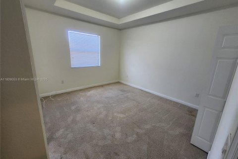 Touwnhouse à louer à Homestead, Floride: 4 chambres, 158.4 m2 № 1959728 - photo 7