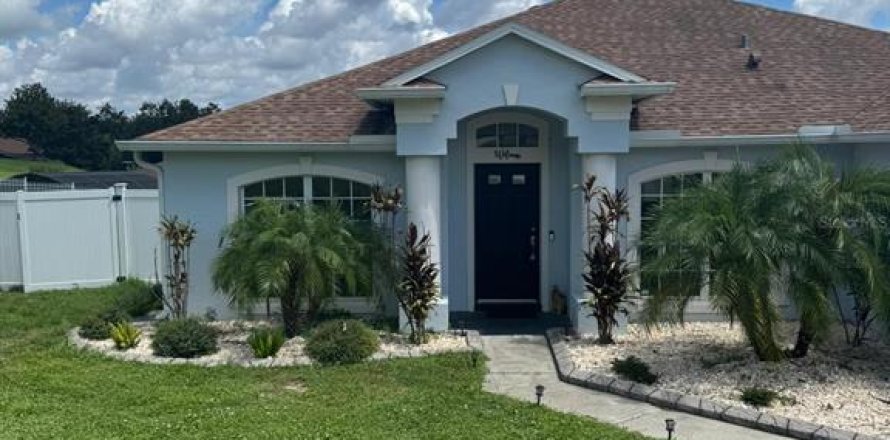 Casa en Clermont, Florida 4 dormitorios, 196.4 m2 № 1855523