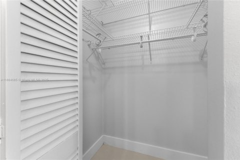 Copropriété à vendre à Miami Beach, Floride: 1 chambre, 72.46 m2 № 1891614 - photo 22