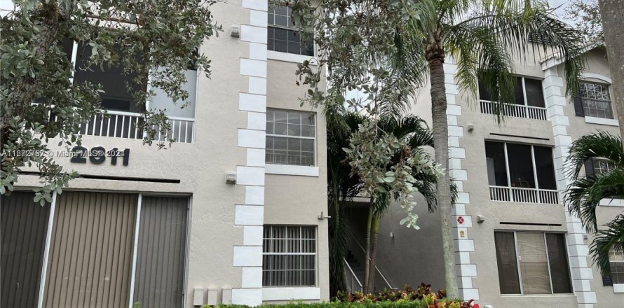 Condo à Oakland Park, Floride, 1 chambre  № 1868070