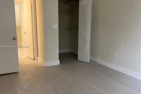 Copropriété à vendre à Oakland Park, Floride: 1 chambre, 74.69 m2 № 1868070 - photo 20