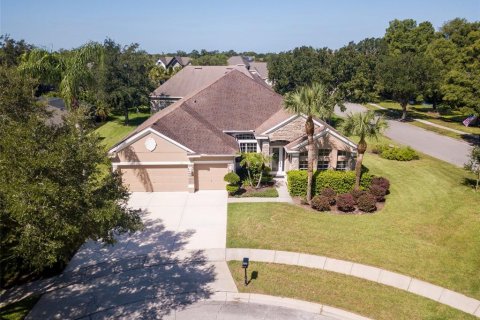 House in Kissimmee, Florida 4 bedrooms, 247.58 sq.m. № 2204219 - photo 3