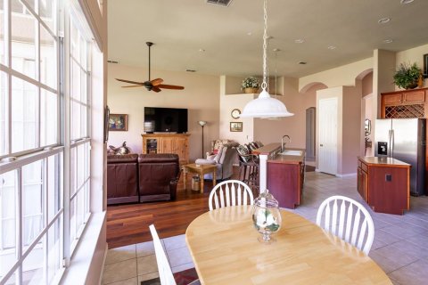 House in Kissimmee, Florida 4 bedrooms, 247.58 sq.m. № 2204219 - photo 16