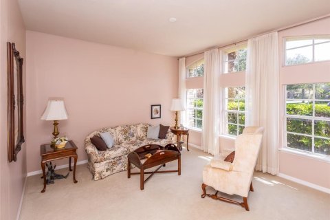 House in Kissimmee, Florida 4 bedrooms, 247.58 sq.m. № 2204219 - photo 5