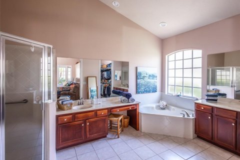 House in Kissimmee, Florida 4 bedrooms, 247.58 sq.m. № 2204219 - photo 22