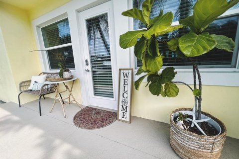 Casa en venta en Stuart, Florida, 3 dormitorios, 110.74 m2 № 2383021 - foto 4