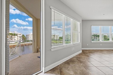 Condominio en alquiler en Bradenton, Florida, 2 dormitorios, 153.94 m2 № 1901701 - foto 18
