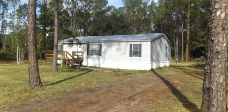 Villa ou maison à Hastings, Floride 4 chambres, 120.4 m2 № 868053