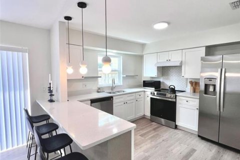 Appartement à louer à Orlando, Floride: 2 chambres, 72.84 m2 № 1906037 - photo 5