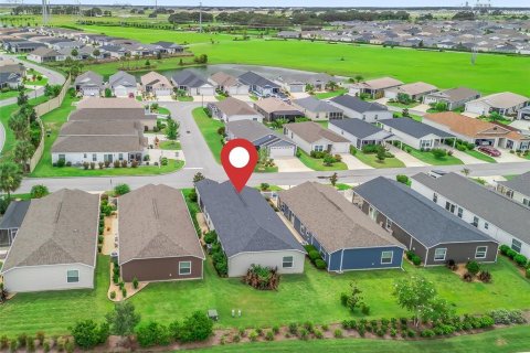 House in The Villages, Florida 2 bedrooms, 117.61 sq.m. № 1919147 - photo 20