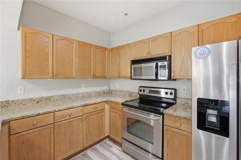 Condominio en alquiler en Tampa, Florida, 3 dormitorios, 117.89 m2 № 2104740 - foto 11