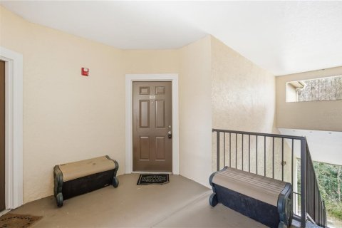 Condominio en alquiler en Tampa, Florida, 3 dormitorios, 117.89 m2 № 2104740 - foto 3