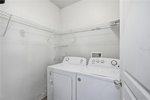 Condominio en alquiler en Tampa, Florida, 3 dormitorios, 117.89 m2 № 2104740 - foto 13