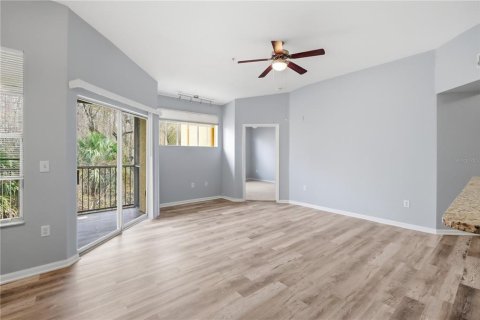 Condominio en alquiler en Tampa, Florida, 3 dormitorios, 117.89 m2 № 2104740 - foto 10