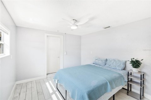 Villa ou maison à louer à Sarasota, Floride: 3 chambres, 96.25 m2 № 2114459 - photo 16