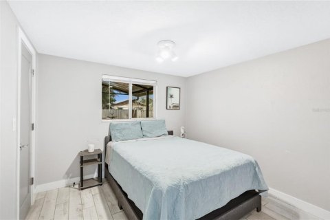 Villa ou maison à louer à Sarasota, Floride: 3 chambres, 96.25 m2 № 2114459 - photo 12