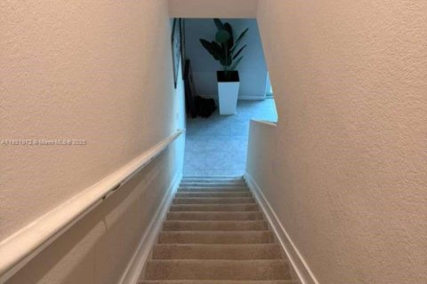 Adosado en alquiler en Florida City, Florida, 3 dormitorios, 159.33 m2 № 1975935 - foto 3