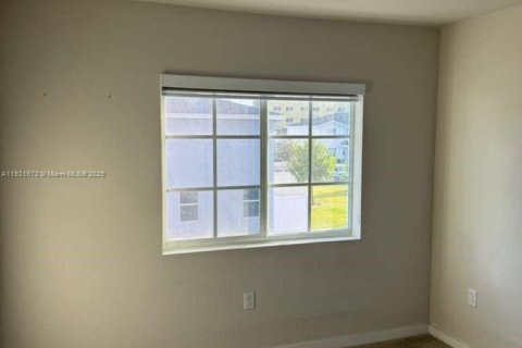 Adosado en alquiler en Florida City, Florida, 3 dormitorios, 159.33 m2 № 1975935 - foto 11