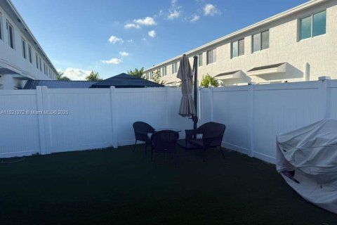 Adosado en alquiler en Florida City, Florida, 3 dormitorios, 159.33 m2 № 1975935 - foto 17