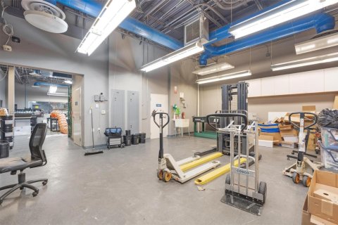 Commercial property in Fort Lauderdale, Florida № 1937832 - photo 19